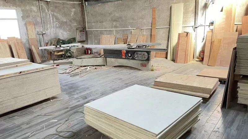 Wood_Crates_Devices_1