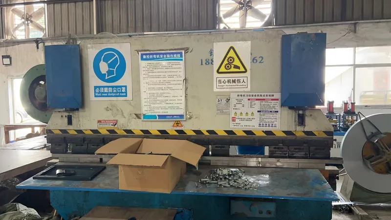 Wood_Crates_Devices_11